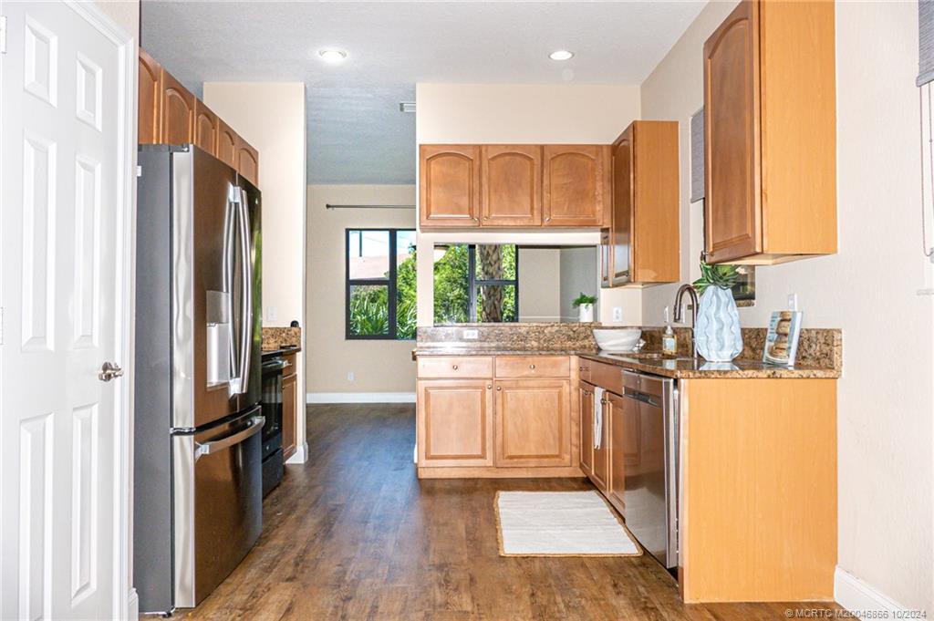 6688 SE Woodmill Pond Lane