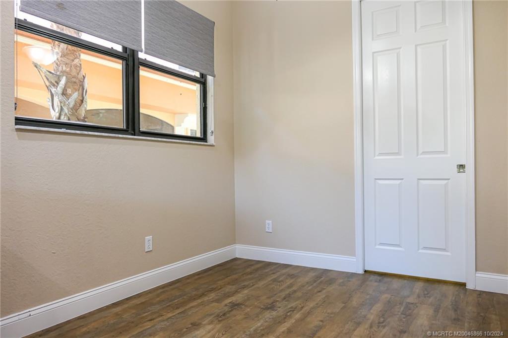 6688 SE Woodmill Pond Lane