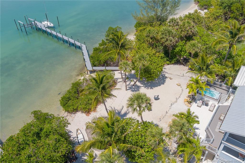 1270 SE Macarthur Blvd