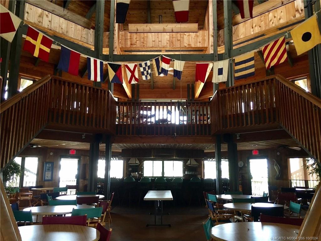 3901 SE Saint Lucie Blvd 18