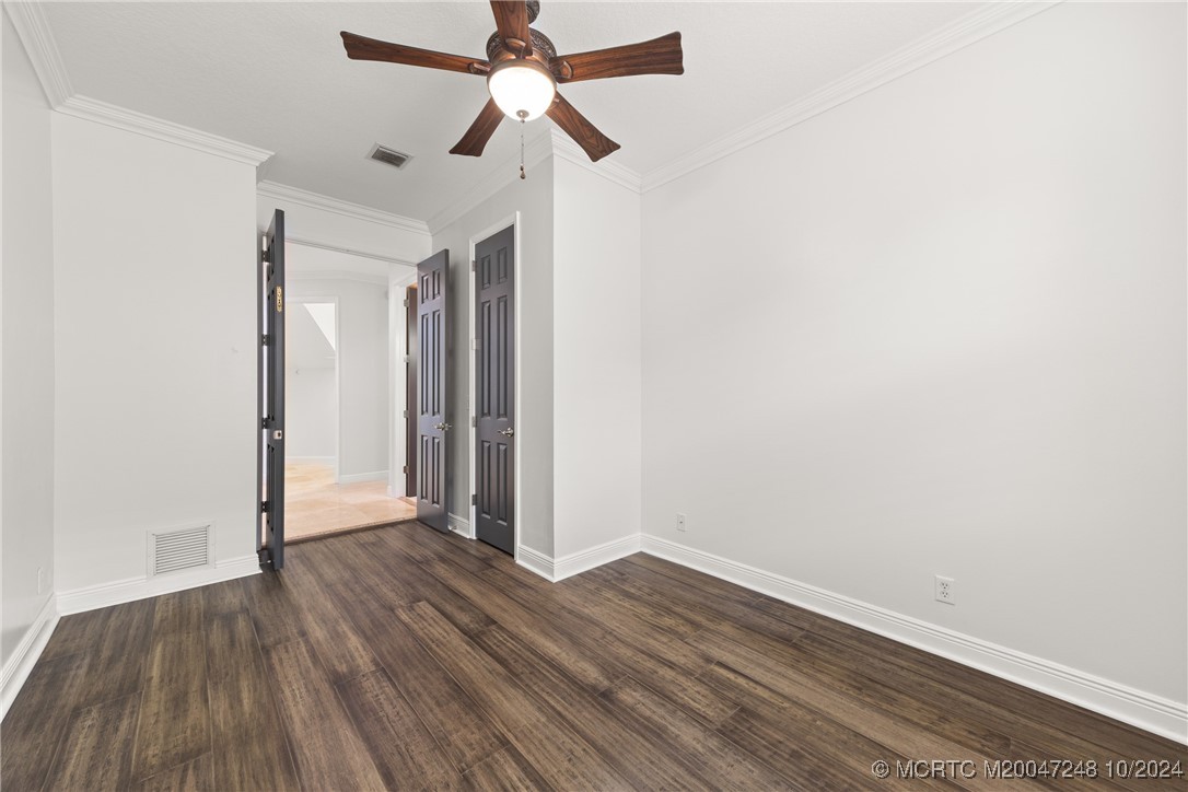 2896 SW Newberry Ct