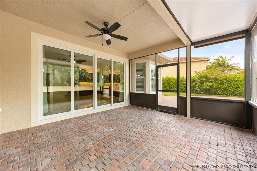 2896 SW Newberry Ct