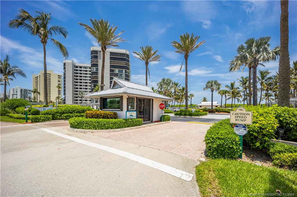 8800 S Ocean Drive 401