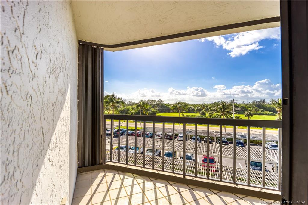 8800 S Ocean Drive 401