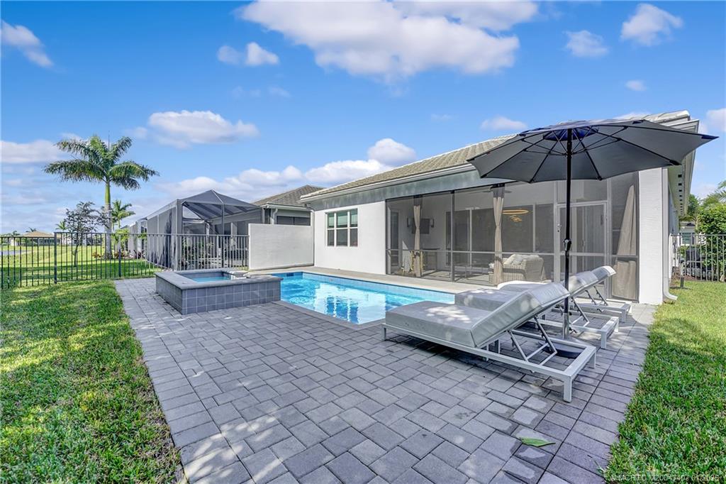 9500 Portugese Pine Grove