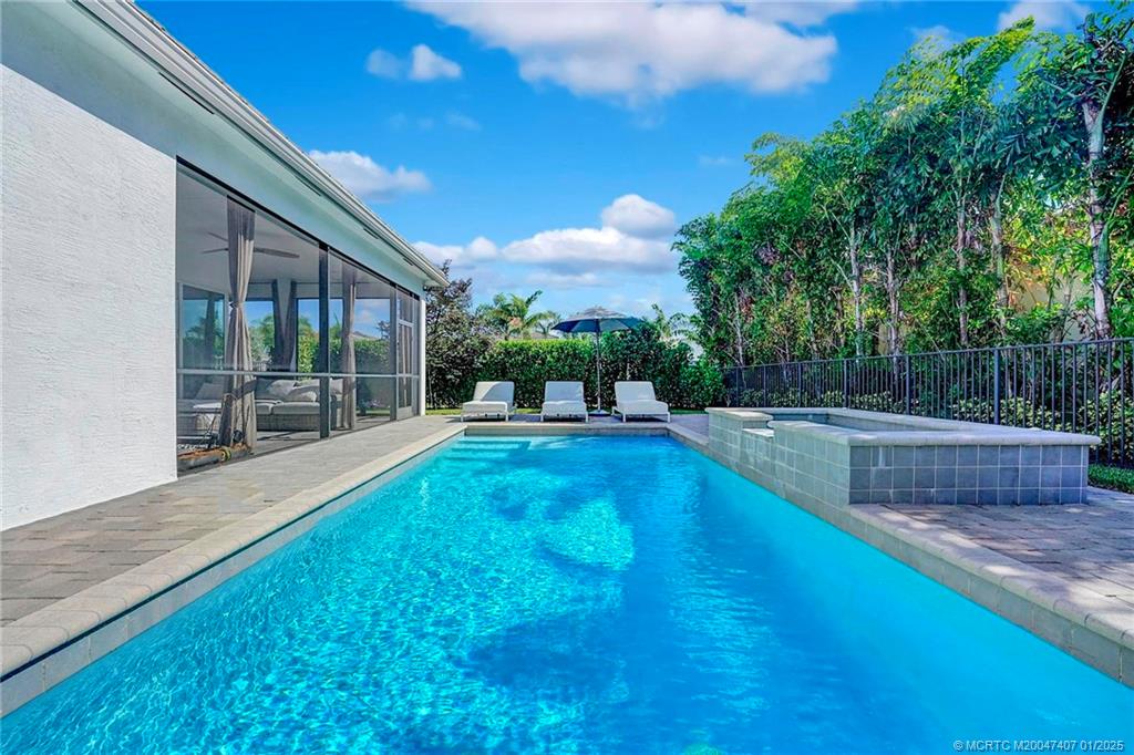 9500 Portugese Pine Grove