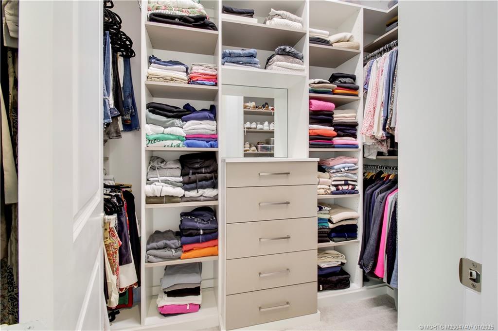 9500 Portugese Pine Grove