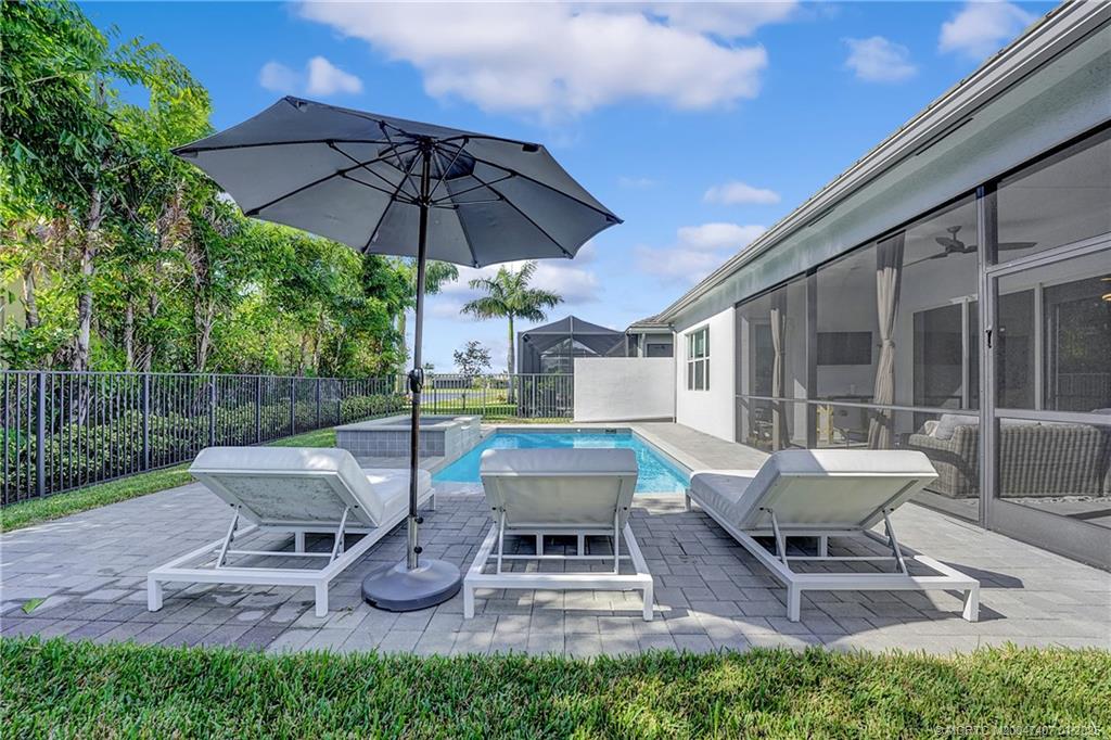 9500 Portugese Pine Grove