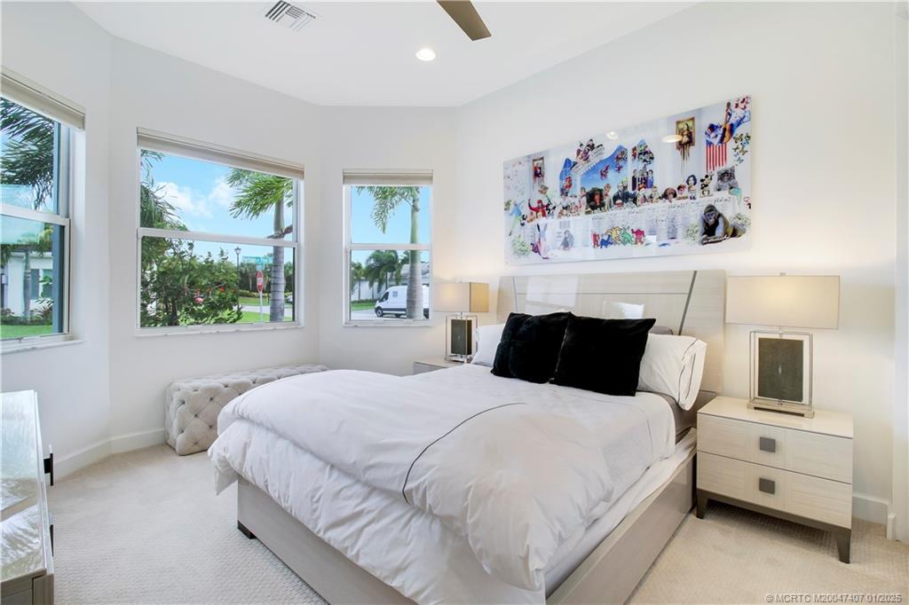 9500 Portugese Pine Grove