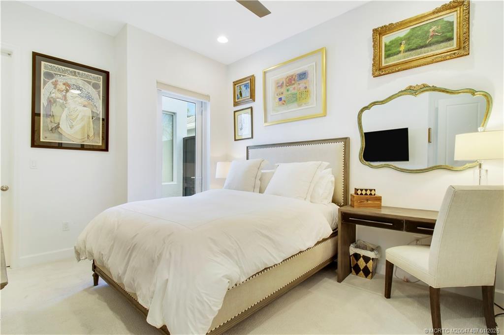 9500 Portugese Pine Grove