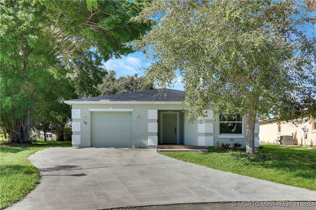 19 Grande Vista Way