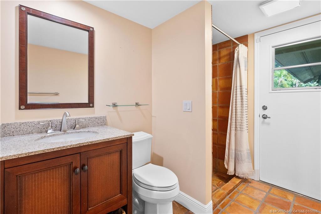 6323 SE Farmington Place