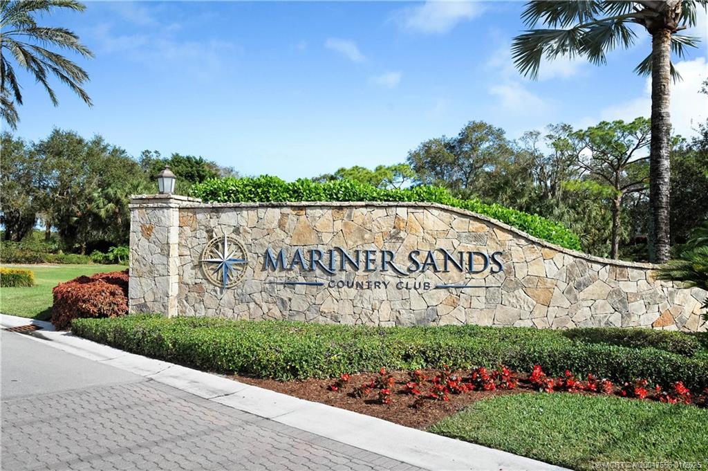 6323 SE Farmington Place