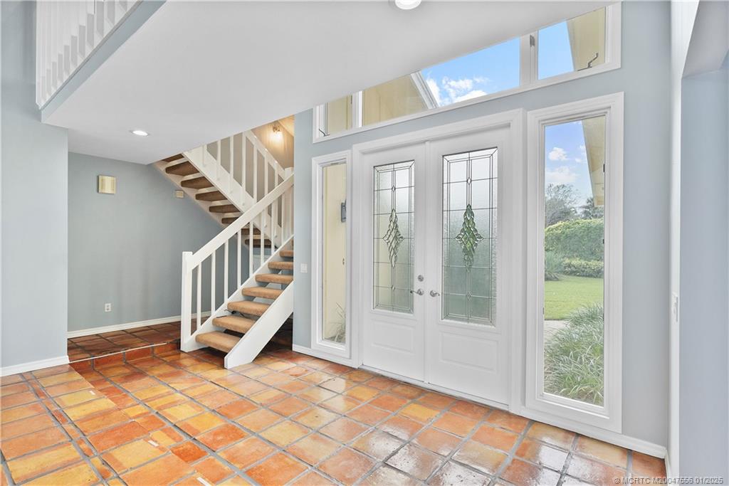 6323 SE Farmington Place