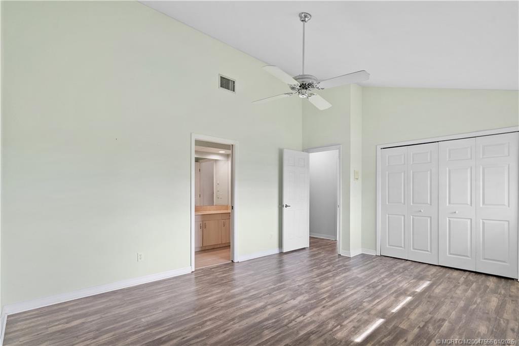 6323 SE Farmington Place