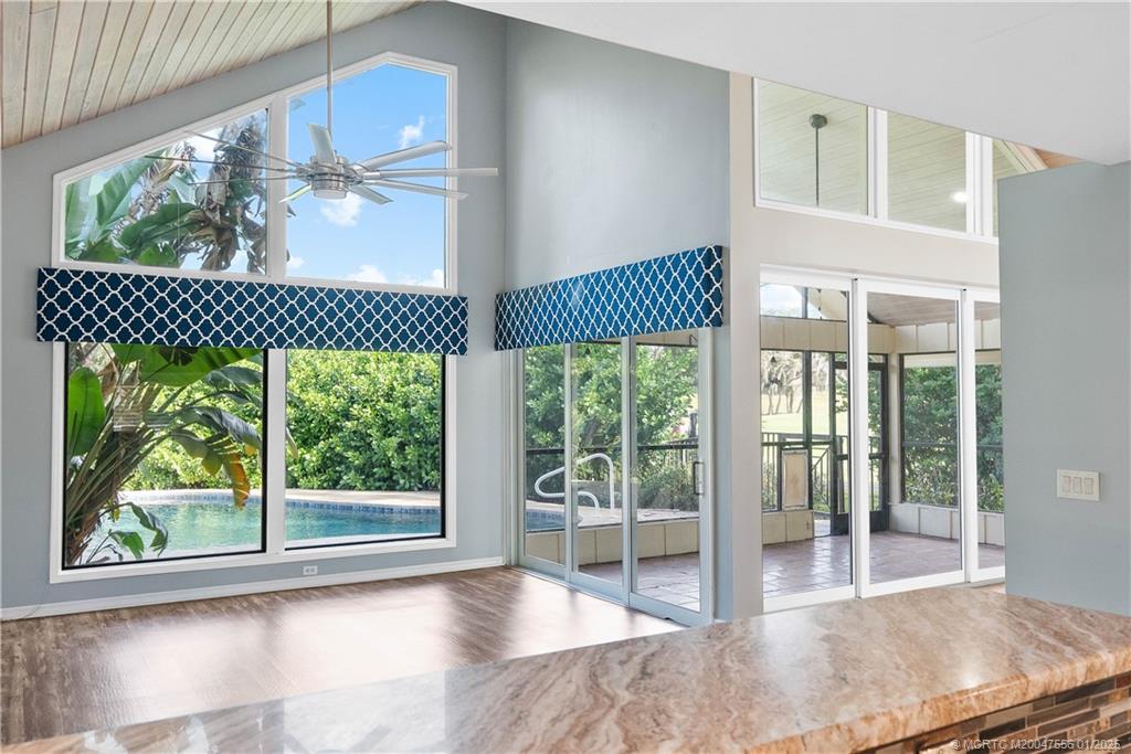 6323 SE Farmington Place