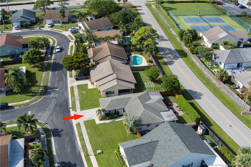 211 Wandering Trail