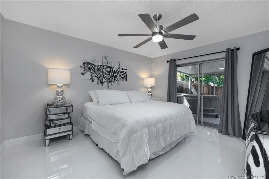 211 Wandering Trail