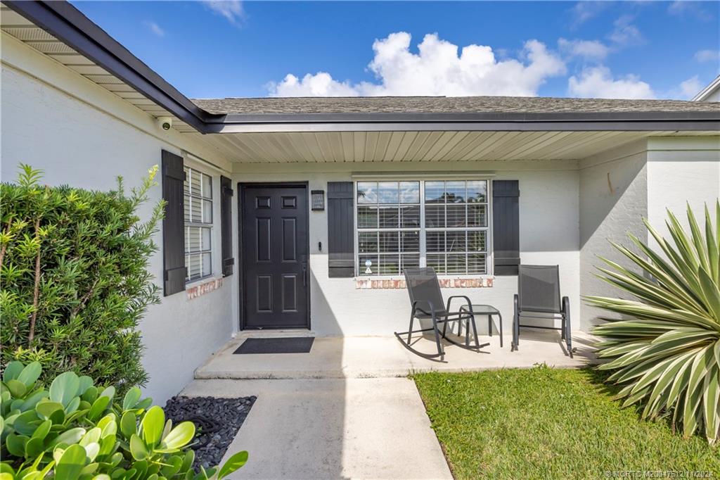 211 Wandering Trail