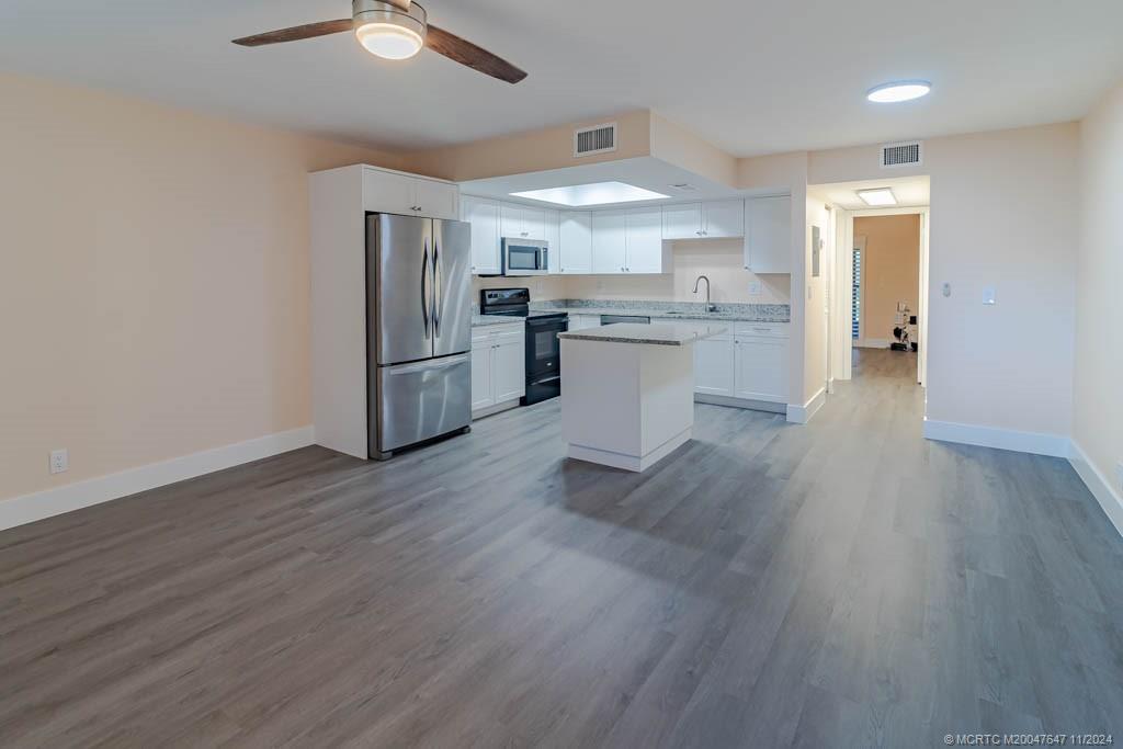 511 SW South River Drive 104