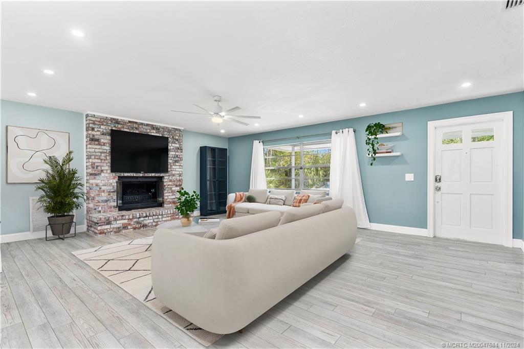 5907 Myrtle Drive