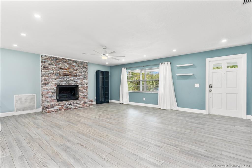 5907 Myrtle Drive