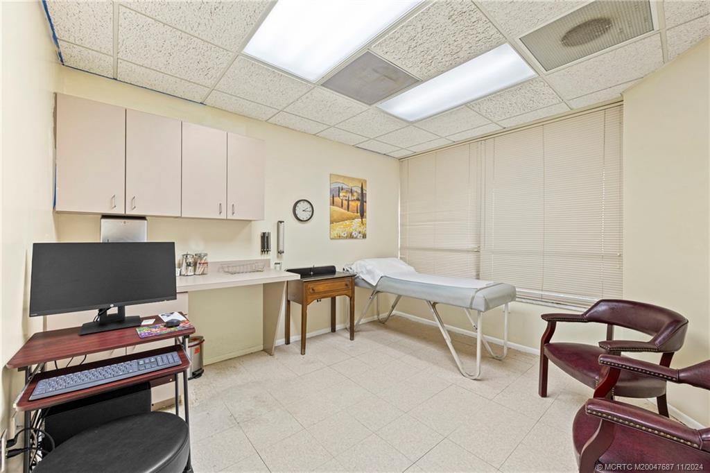 900 SE Ocean Blvd 150