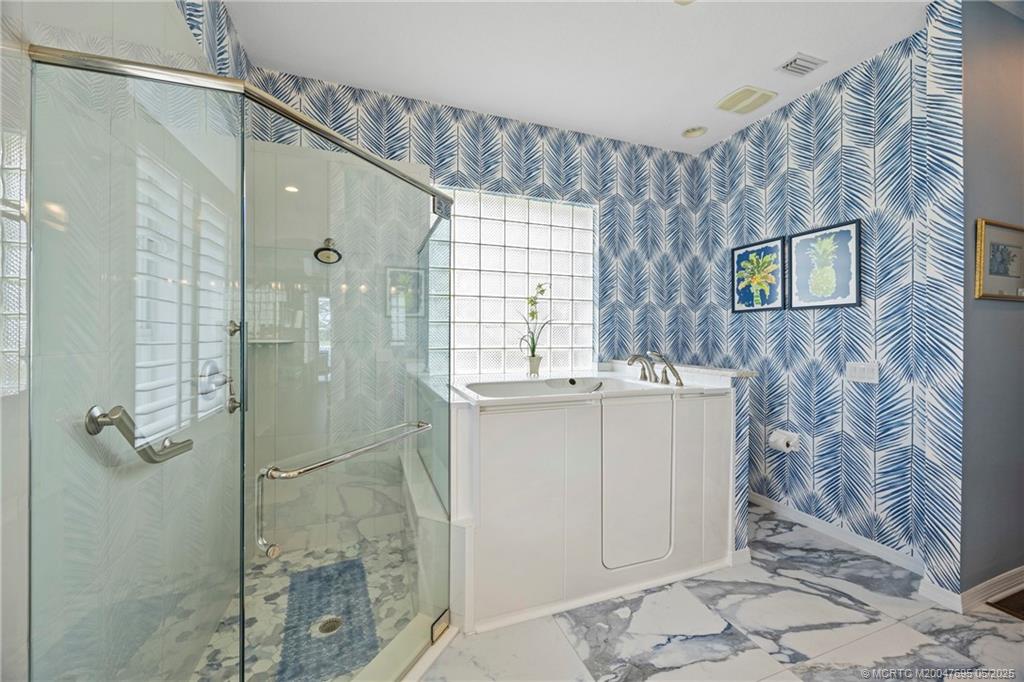 1595 SW Monarch Club Drive