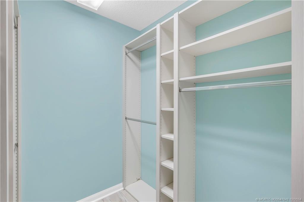 1688 SW Springfield Ct