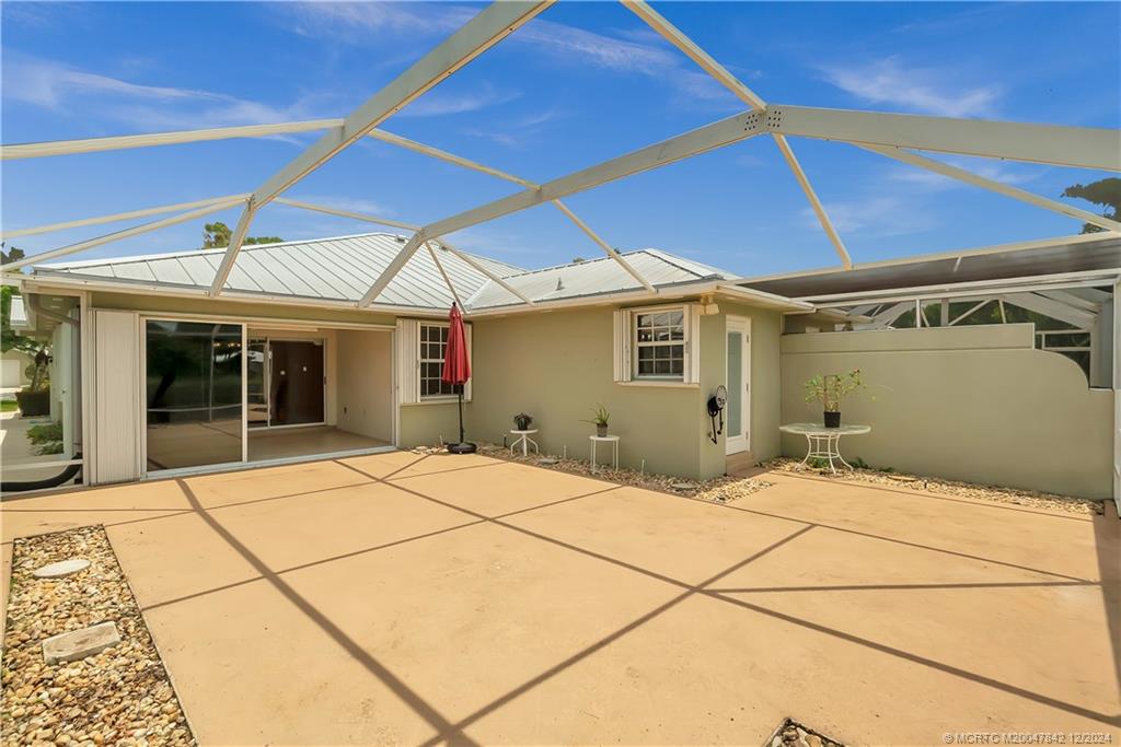 1688 SW Springfield Ct