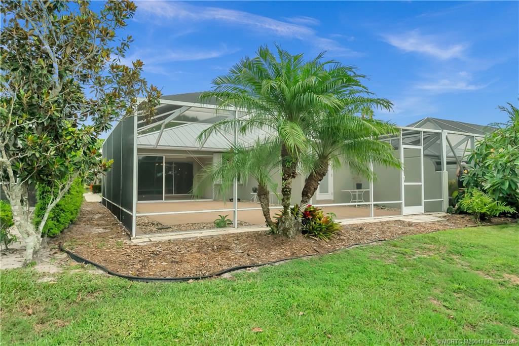 1688 SW Springfield Ct