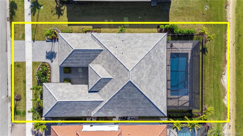 8608 SW Felicita Way