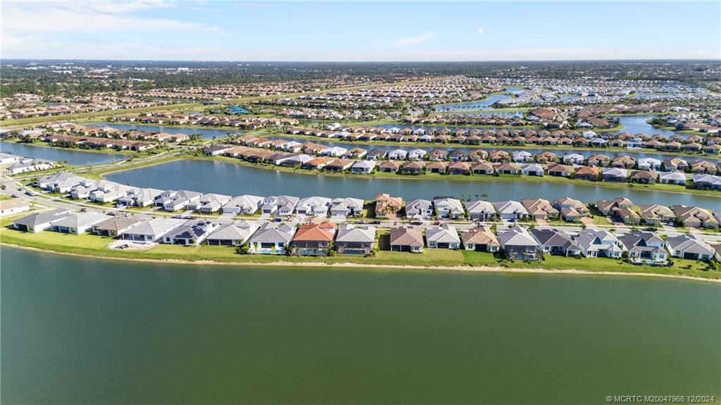 8608 SW Felicita Way