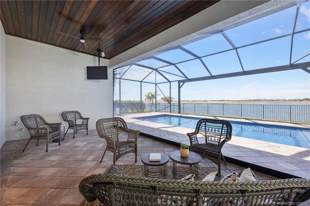 8608 SW Felicita Way