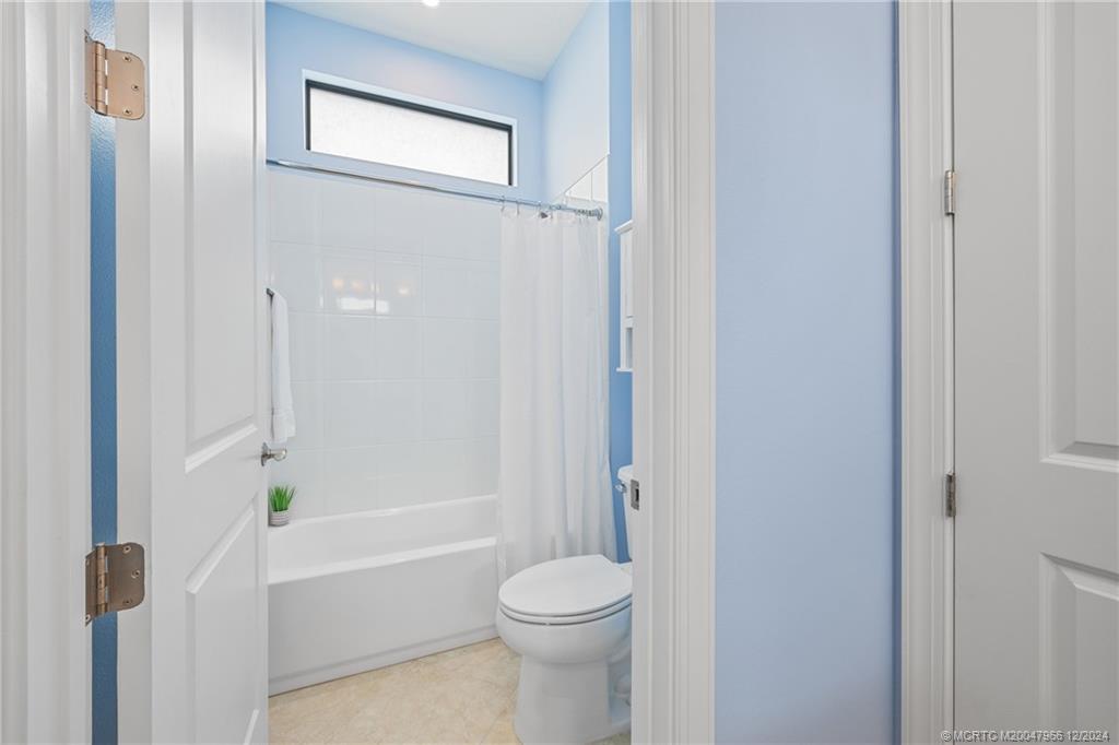 8608 SW Felicita Way