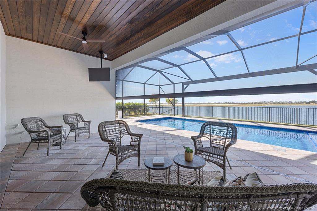 8608 SW Felicita Way