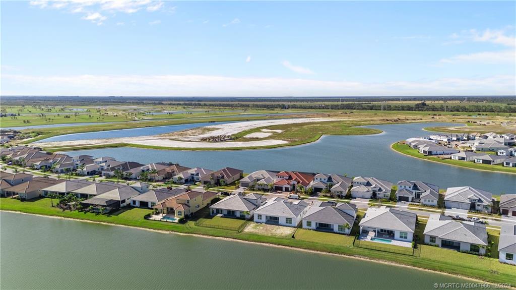 8608 SW Felicita Way