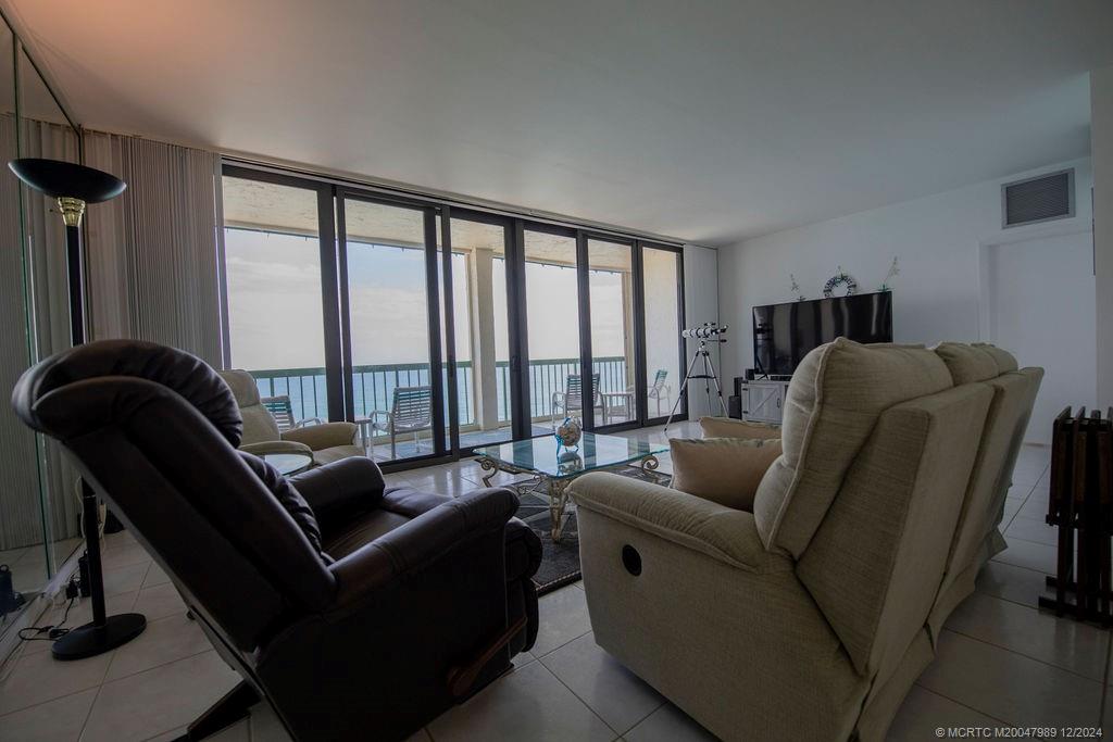 9900 S Ocean Drive 1603