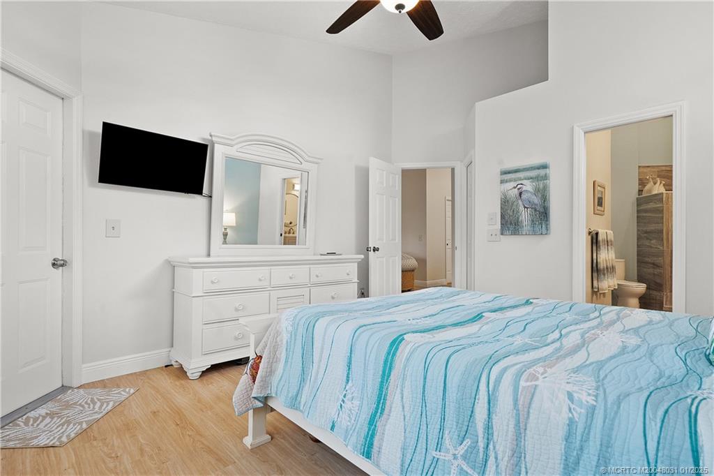 1815 SE Hideaway Circle