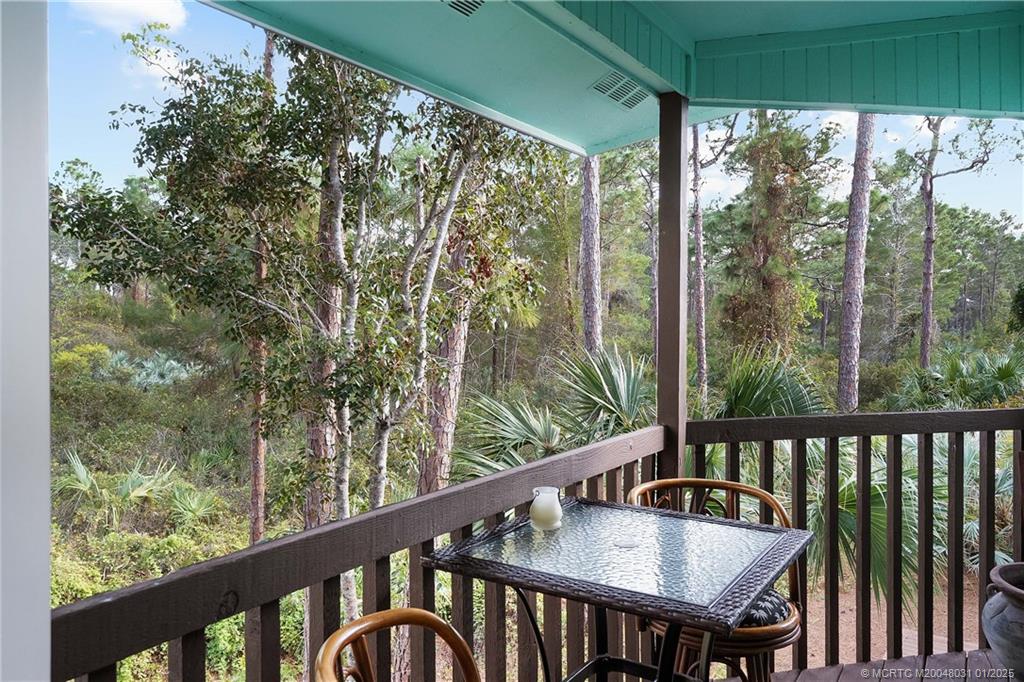 1815 SE Hideaway Circle