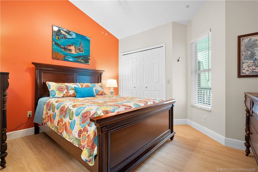 1815 SE Hideaway Circle