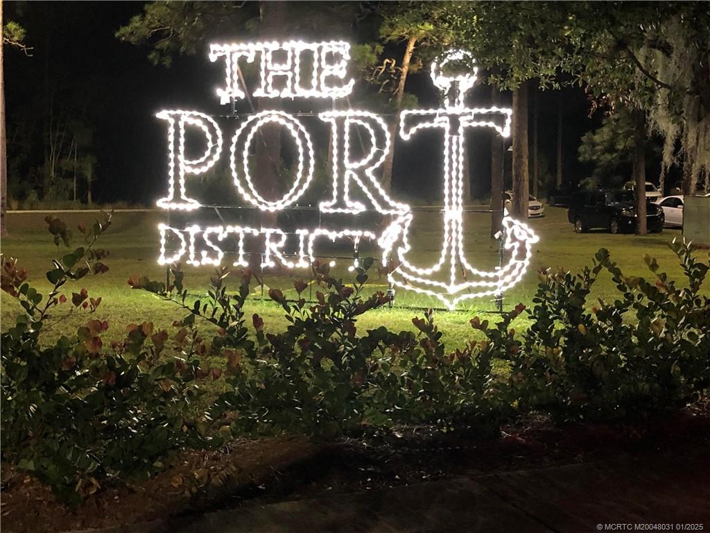 1815 SE Hideaway Circle