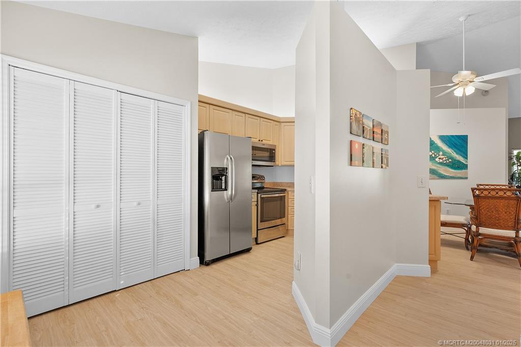 1815 SE Hideaway Circle