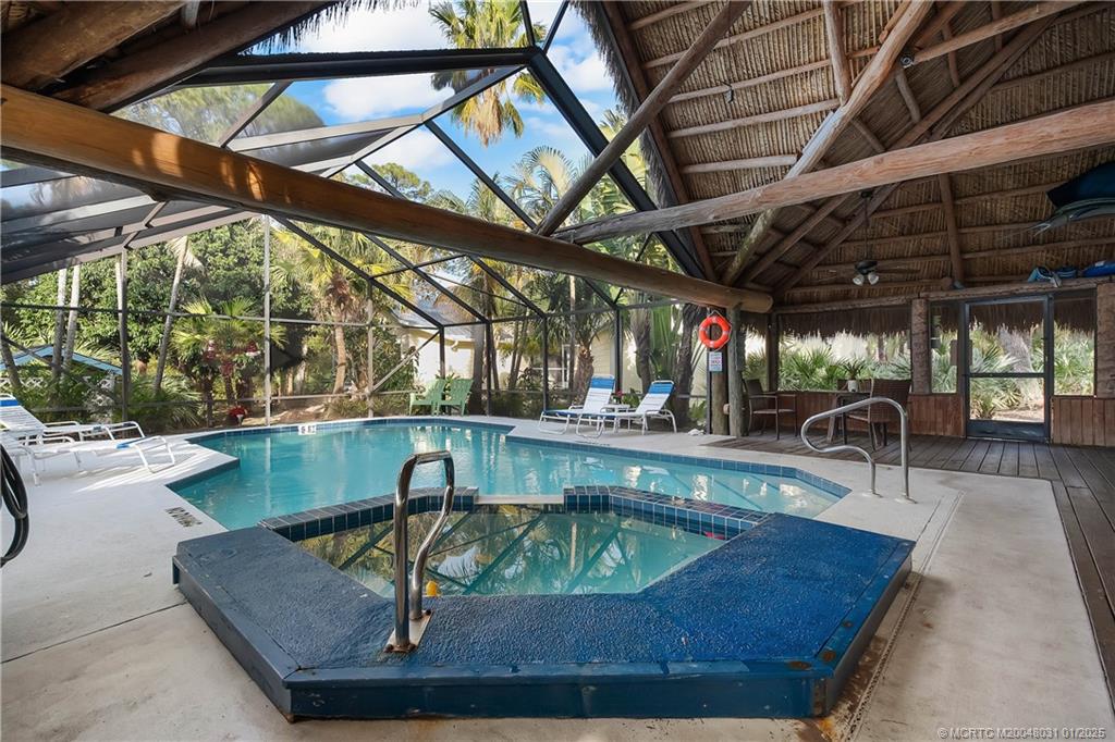 1815 SE Hideaway Circle