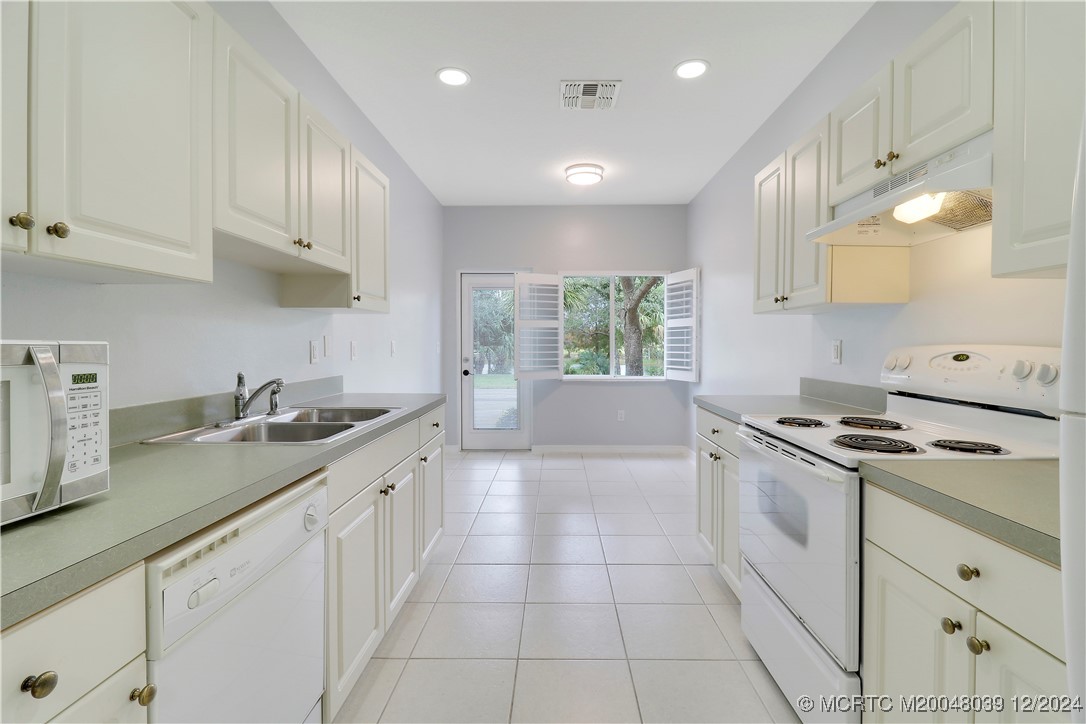 2181 SE Fern Park Drive