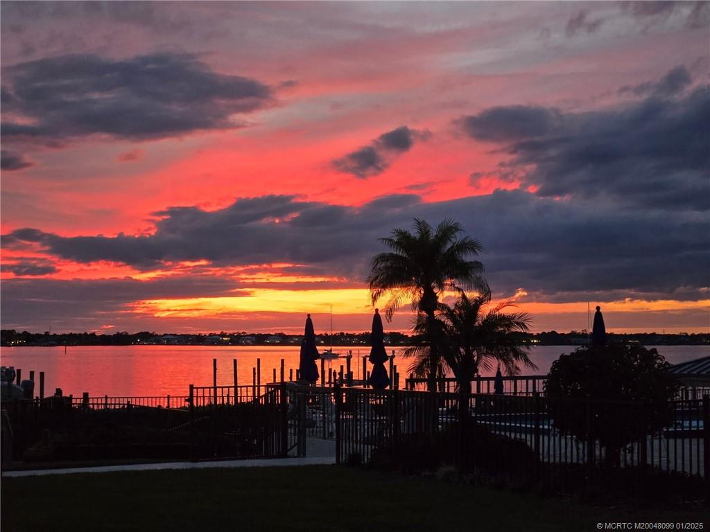 625 NW North River Drive 105