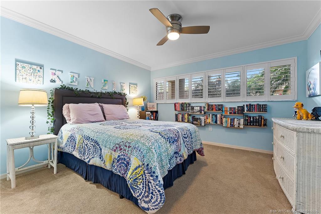 625 NW North River Drive 105