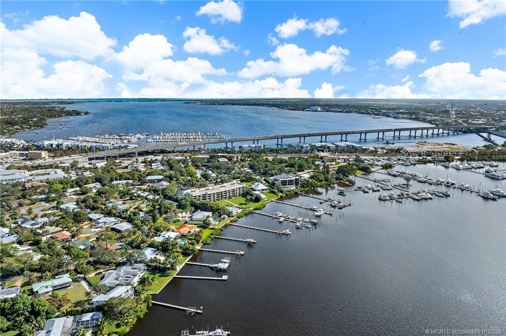 625 NW North River Drive 105