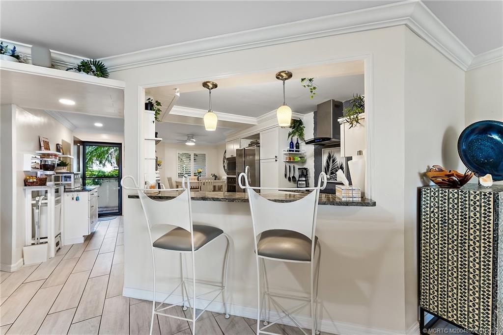 625 NW North River Drive 105