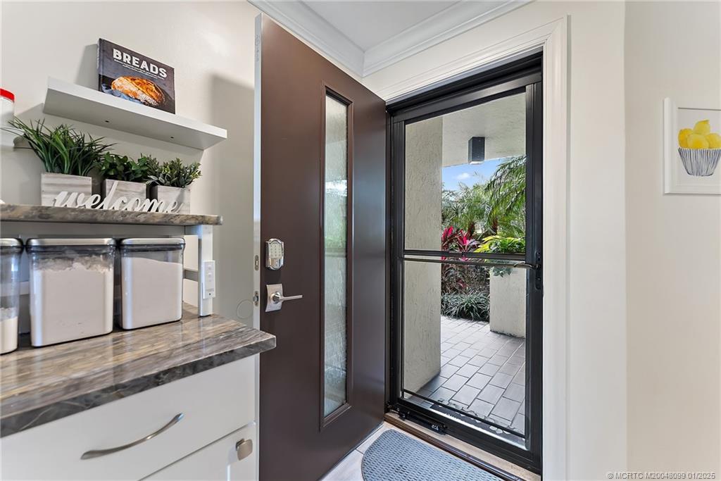 625 NW North River Drive 105